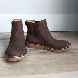 LL Bean Chelsea boots